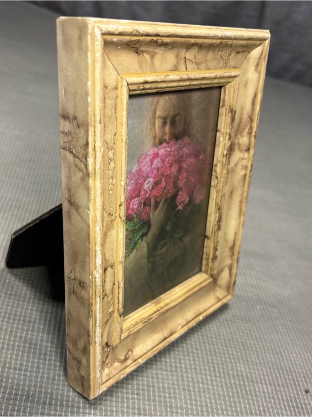 Decorative Wooden Picture Frame: Image of Jesus with Roses.